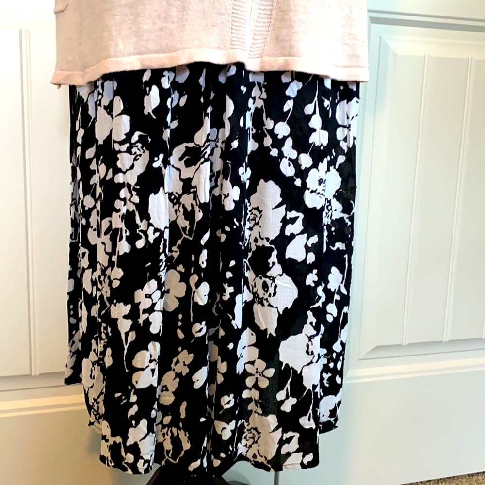 Cynthia Rowley Floral Skirt - Picture 6 of 7
